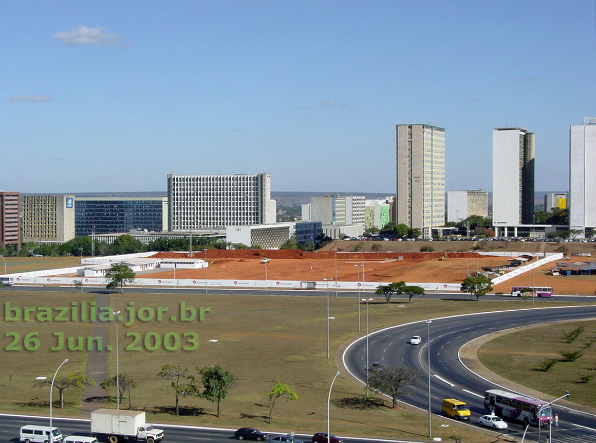Obras das fundações da Biblioteca Nacional de Brasília, em Junho de 2003
