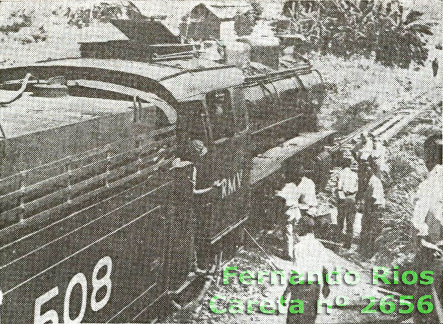 Locomotiva a vapor nº 508 da RMV com o quarto trem experimental do Rio de Janeiro a Anápolis, em Abril de 1959